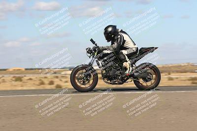 media/Nov-03-2024-TrackDaz (Sun) [[44580f4982]]/B Group/1220pm (Wheelie Bump)/